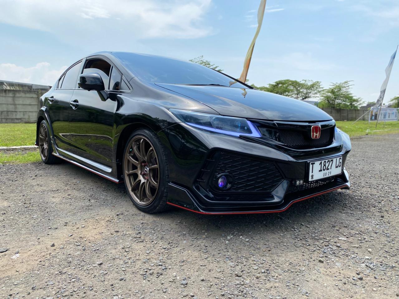 Honda Civic FB2 1.8 CVT 2013